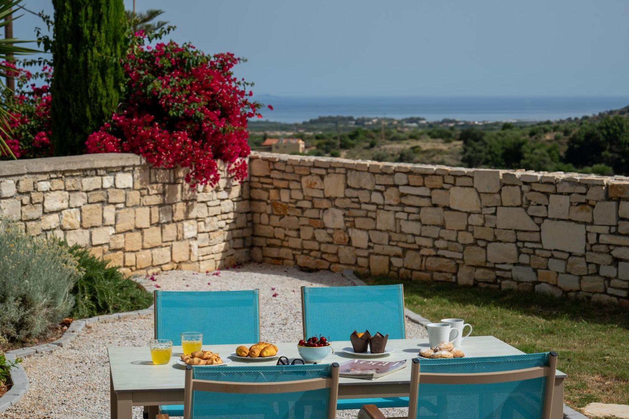 Vasiliki Private Pool Erfoi